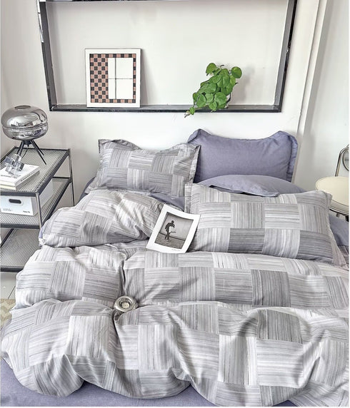 Florida Winkle Premium Quality Imported King Size Elastic Fitted Bedsheet with Coordinated Pillow Covers
